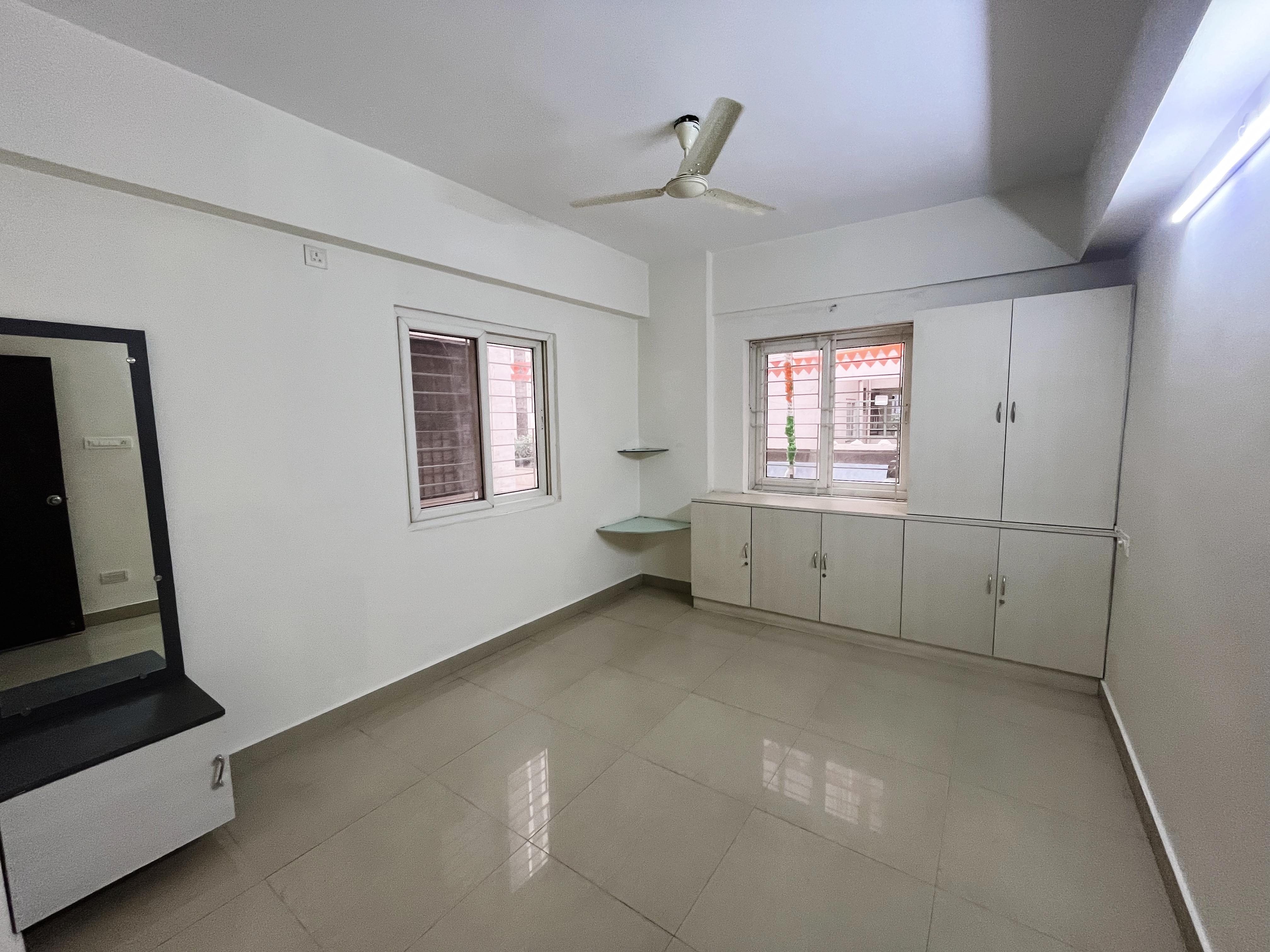 3 BHK Flat for sale in Na
